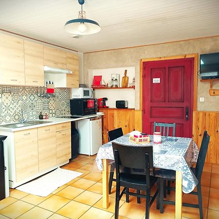 קמפן Gite Ha-Py Chalet מראה חיצוני תמונה
