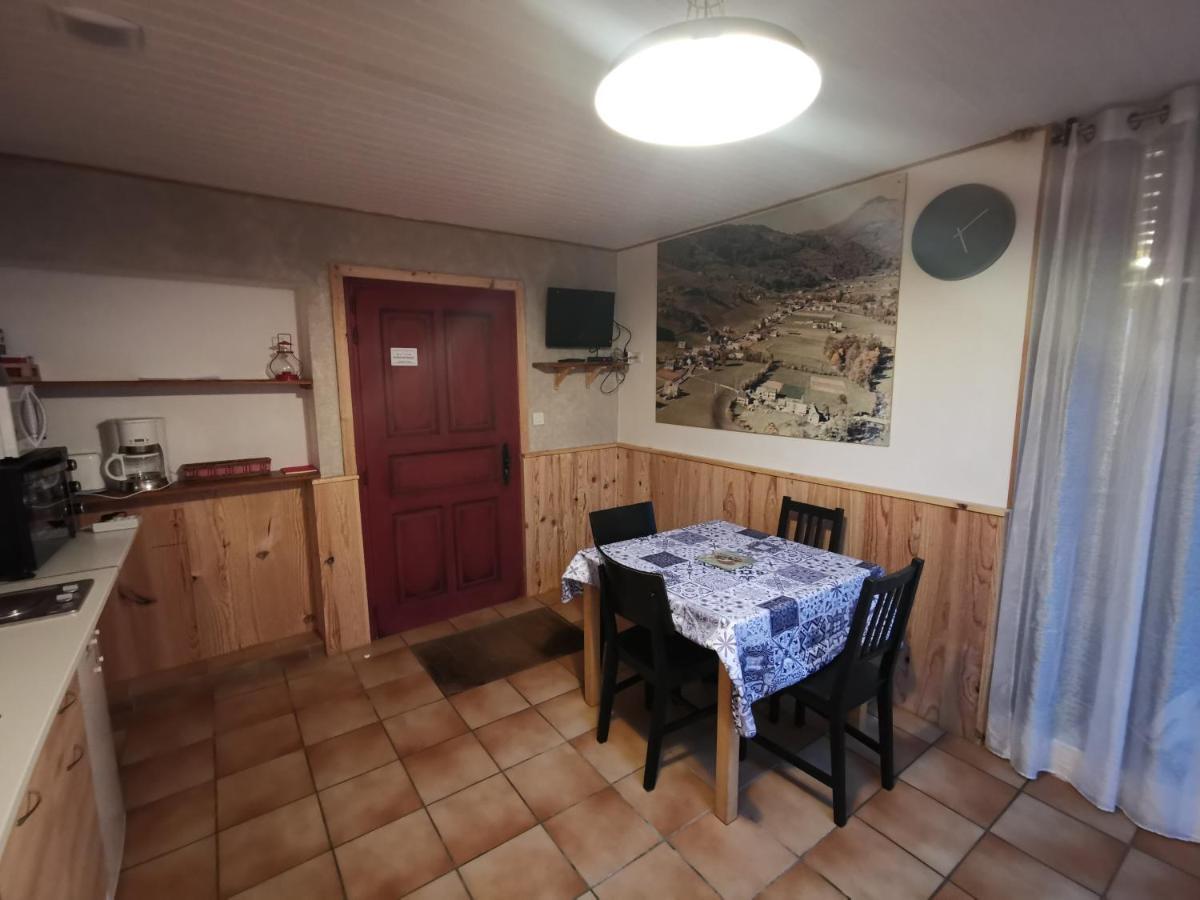 קמפן Gite Ha-Py Chalet מראה חיצוני תמונה